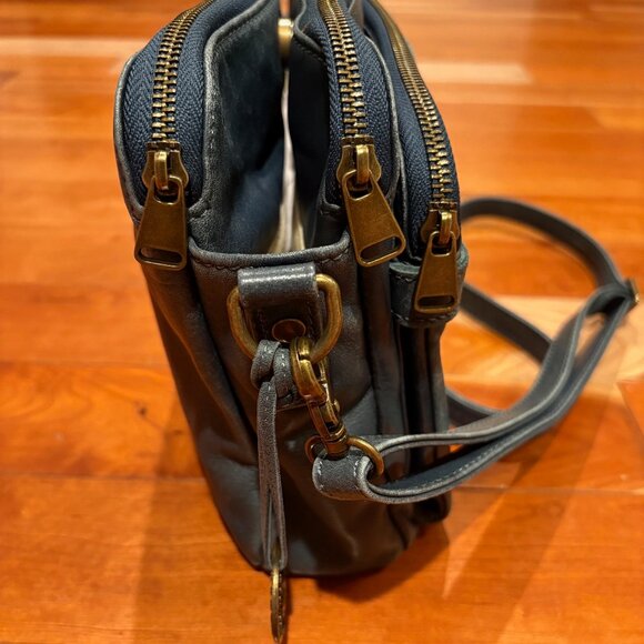 Minooy The Bali Three-Layer Leather Crossbody Shoulder Bag - Picture 7 of 14